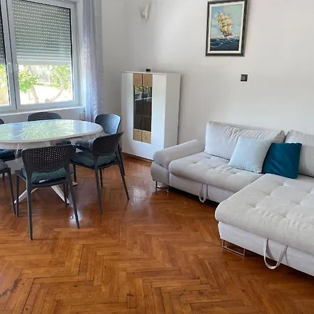 Holiday home House Nina Starigrad Paklenica